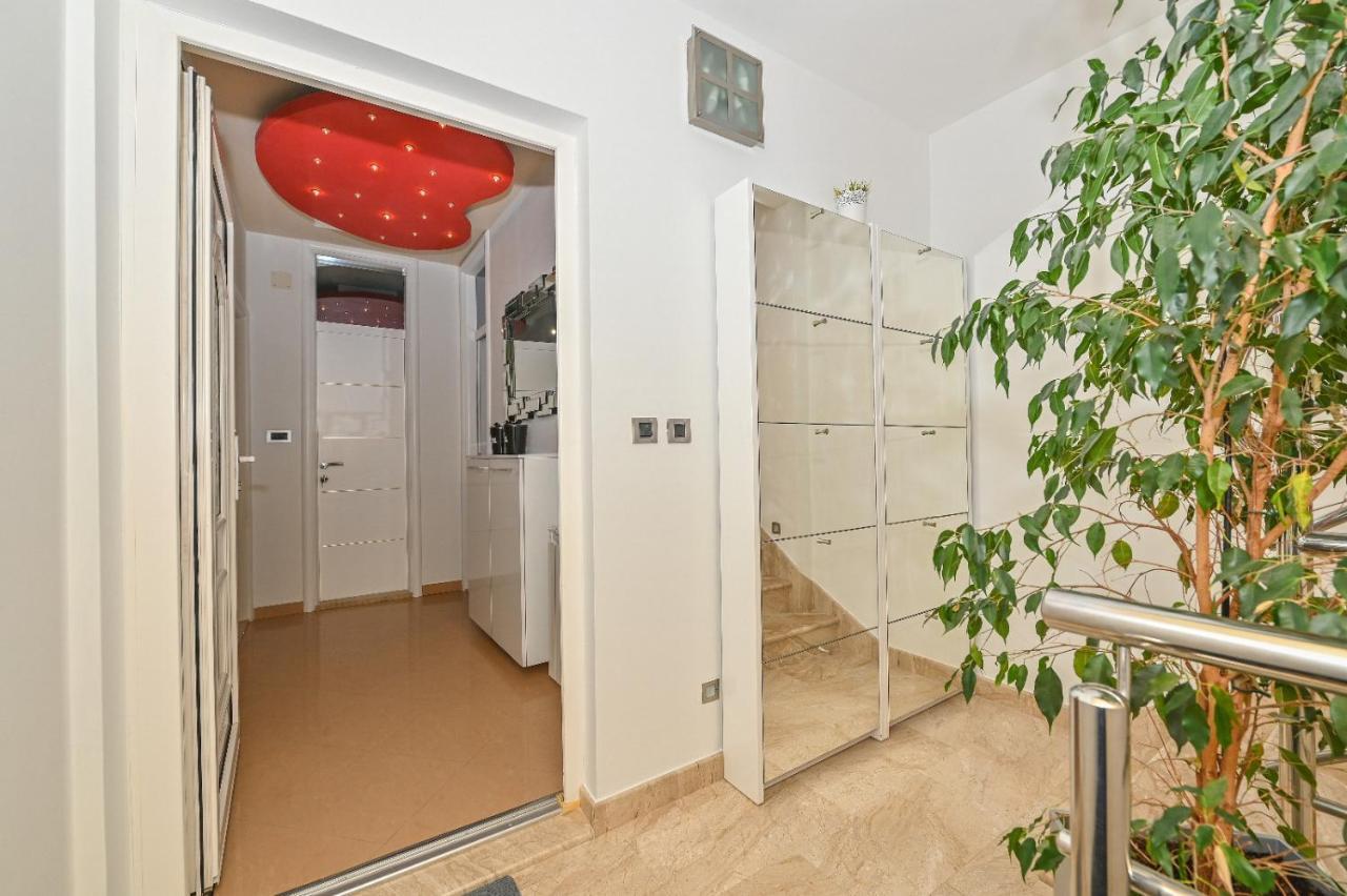 Apartments Luka Toni كرفافيكا المظهر الخارجي الصورة